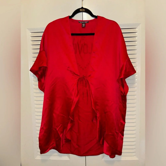 Victoria’s Secret red “love” robe - Picture 2 of 7